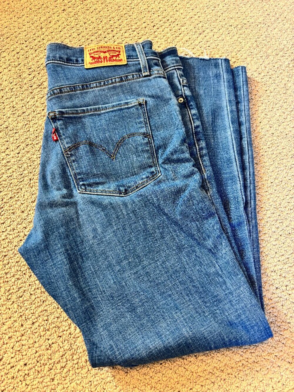 Levis 314 Shaping Straight Size 28